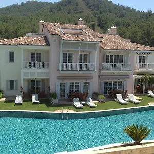 Portville Holiday Villas Villa